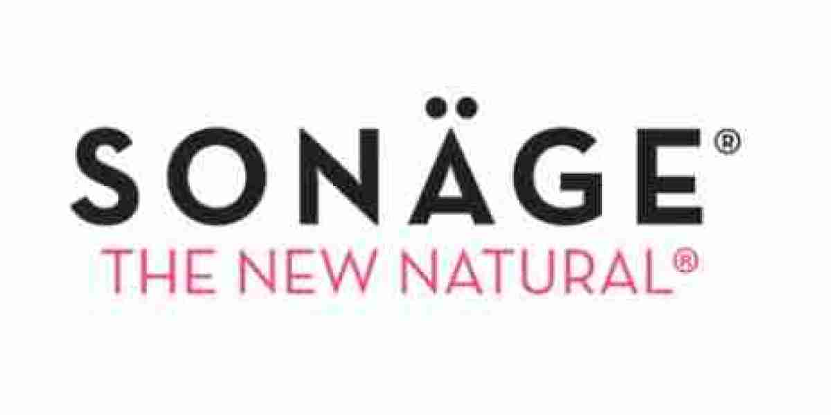 The Importance of a Gentle, Moisture-Rich Cleanser