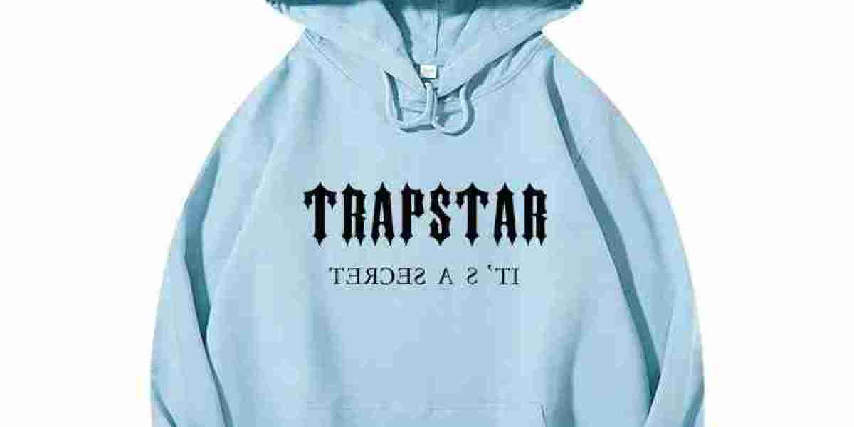Street Prestige: How the Trapstar Hoodie Sets the Tone