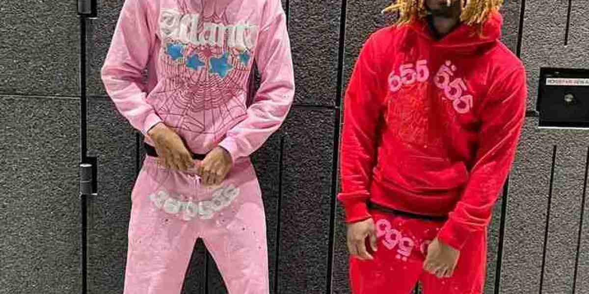 Sp5der Hoodie Gaining Visibility Across Fashion Websites