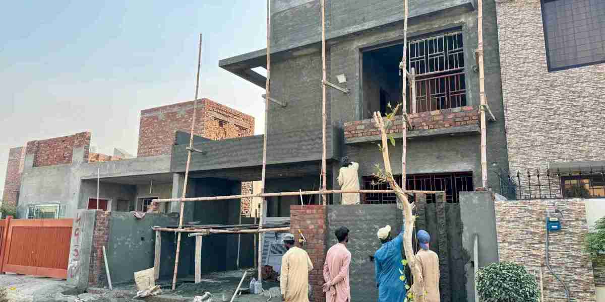 Construction Company in Bahria Town Lahore for Reliable Property Development
